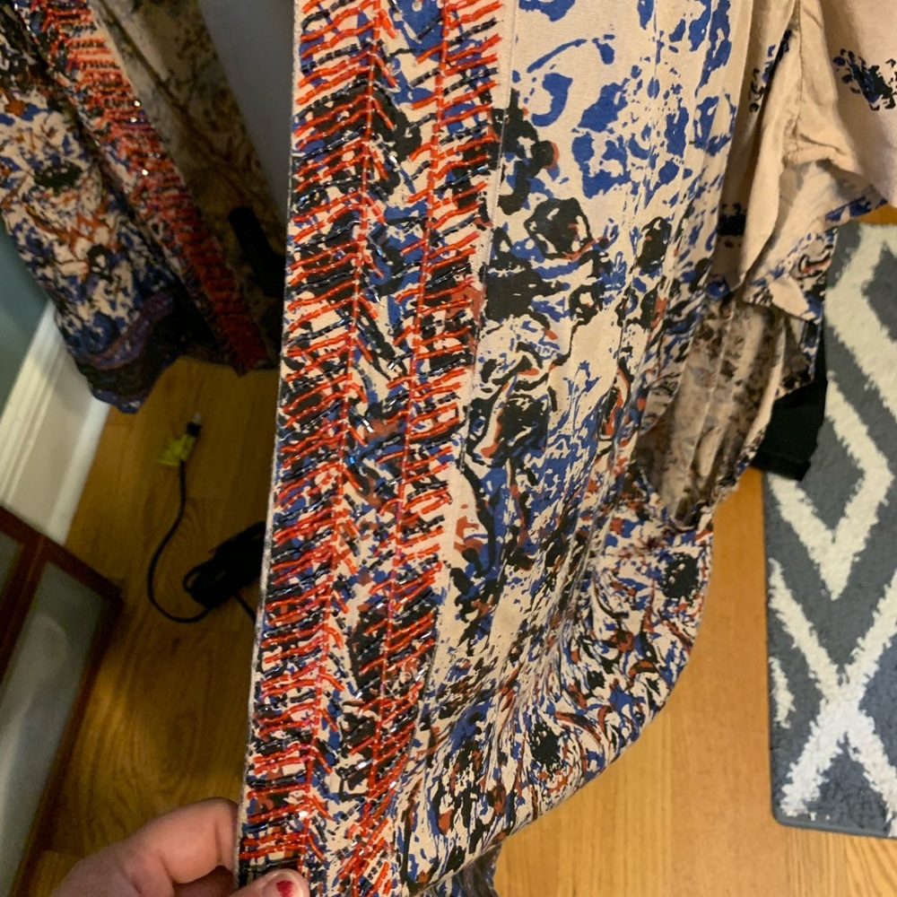 Anthropologie short sleeve kimono with beading details